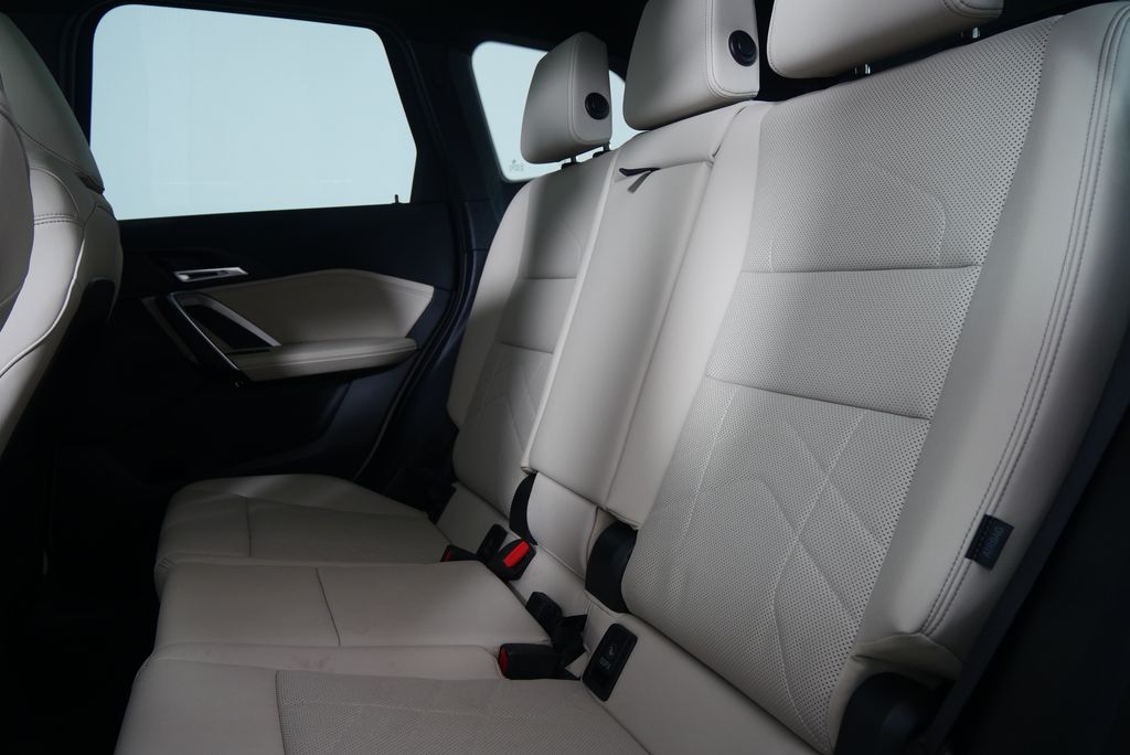 2023 BMW X1 xDrive28i 16