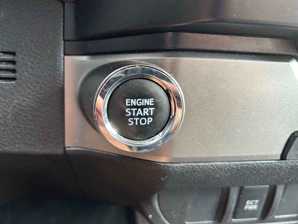 Thumbnail: 2023 Toyota Tacoma - 28