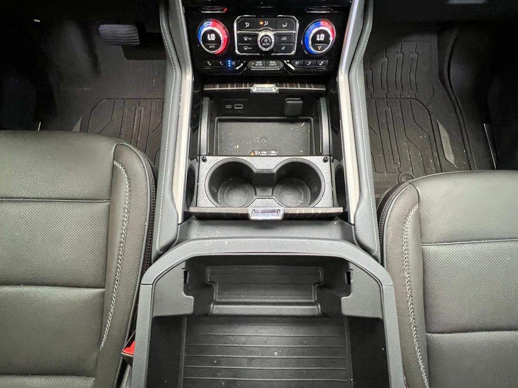 2024 GMC Yukon XL Denali 14