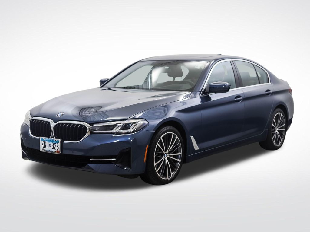 Thumbnail: 2023 BMW 5 Series - 1