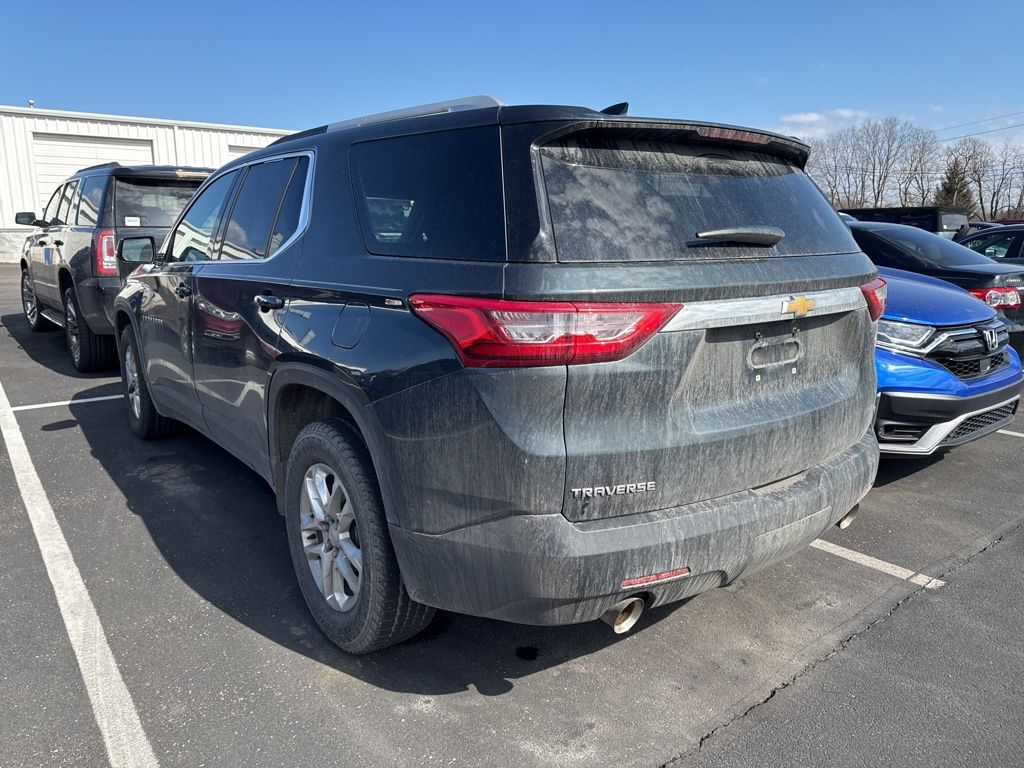 2018 Chevrolet Traverse LT 2