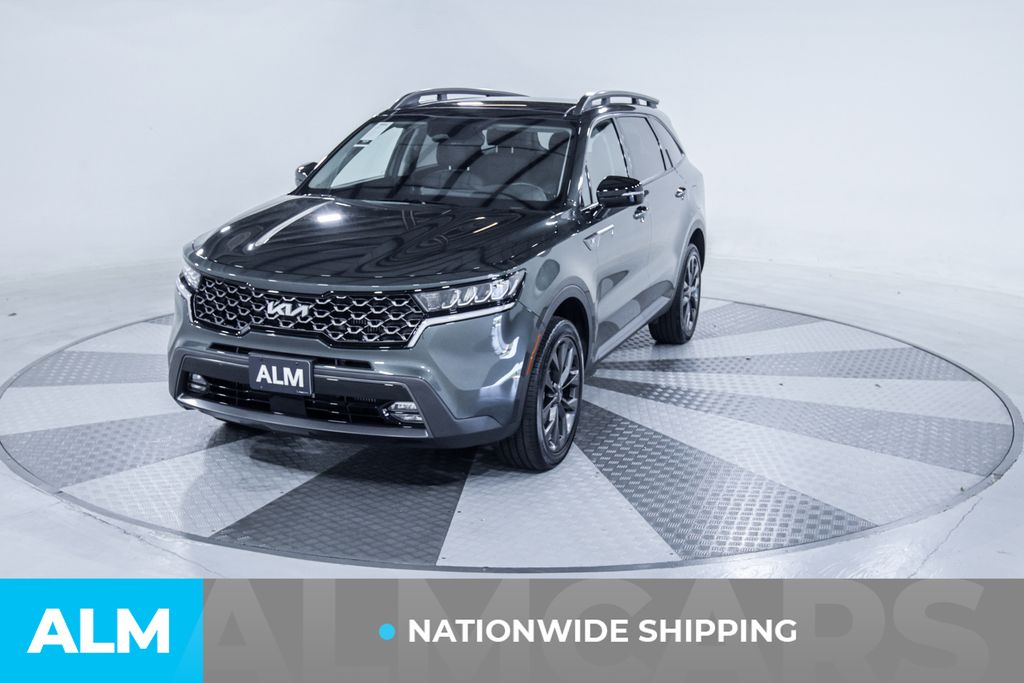 Used 2023 Green Kia X-Line EX image 2