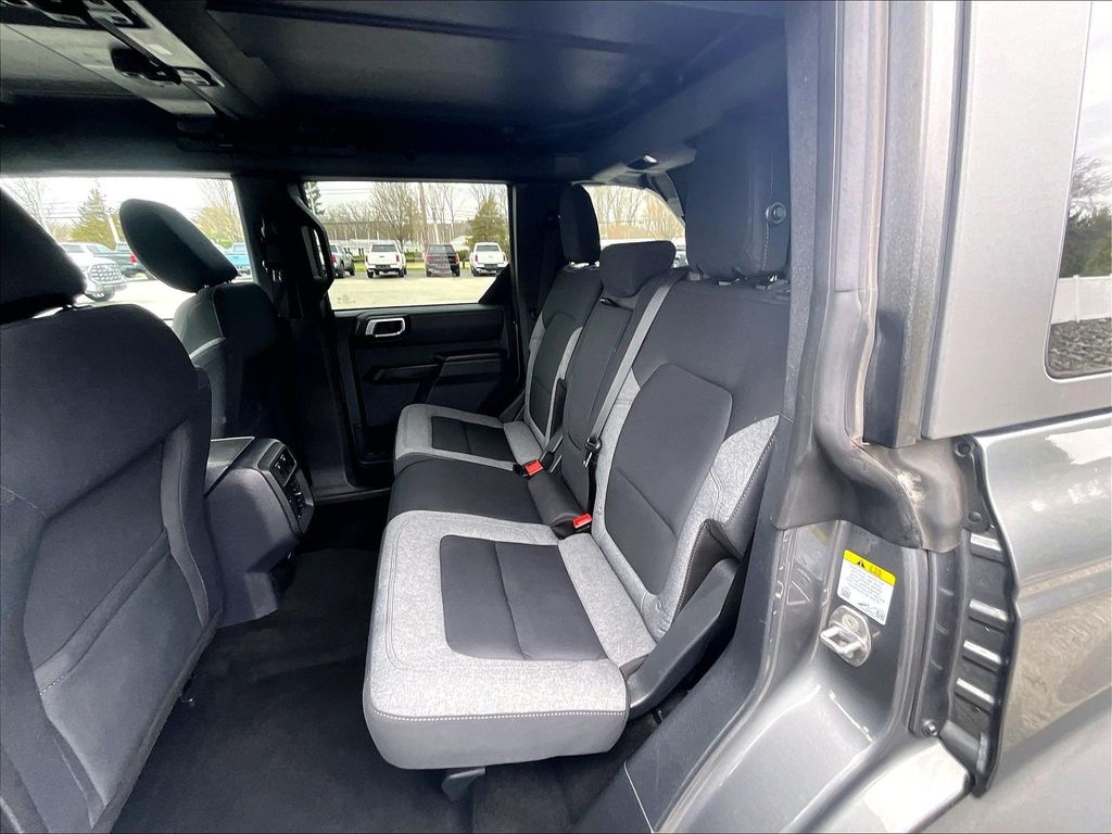 2025 Ford Bronco — photo 15