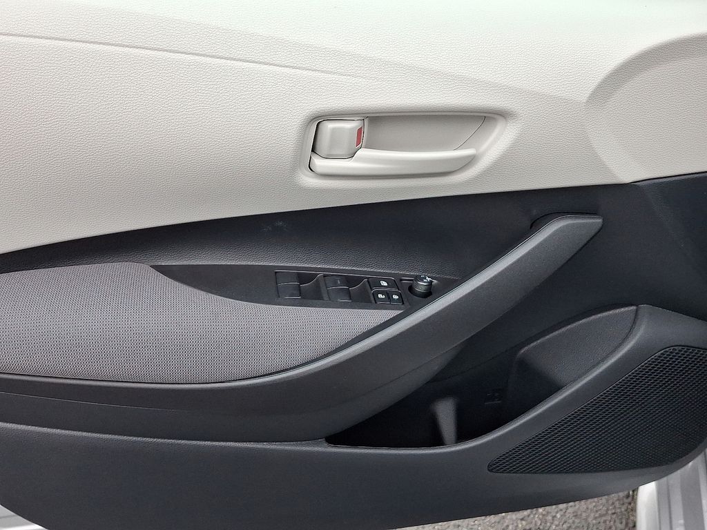 Thumbnail: 2026 Toyota Corolla - 13