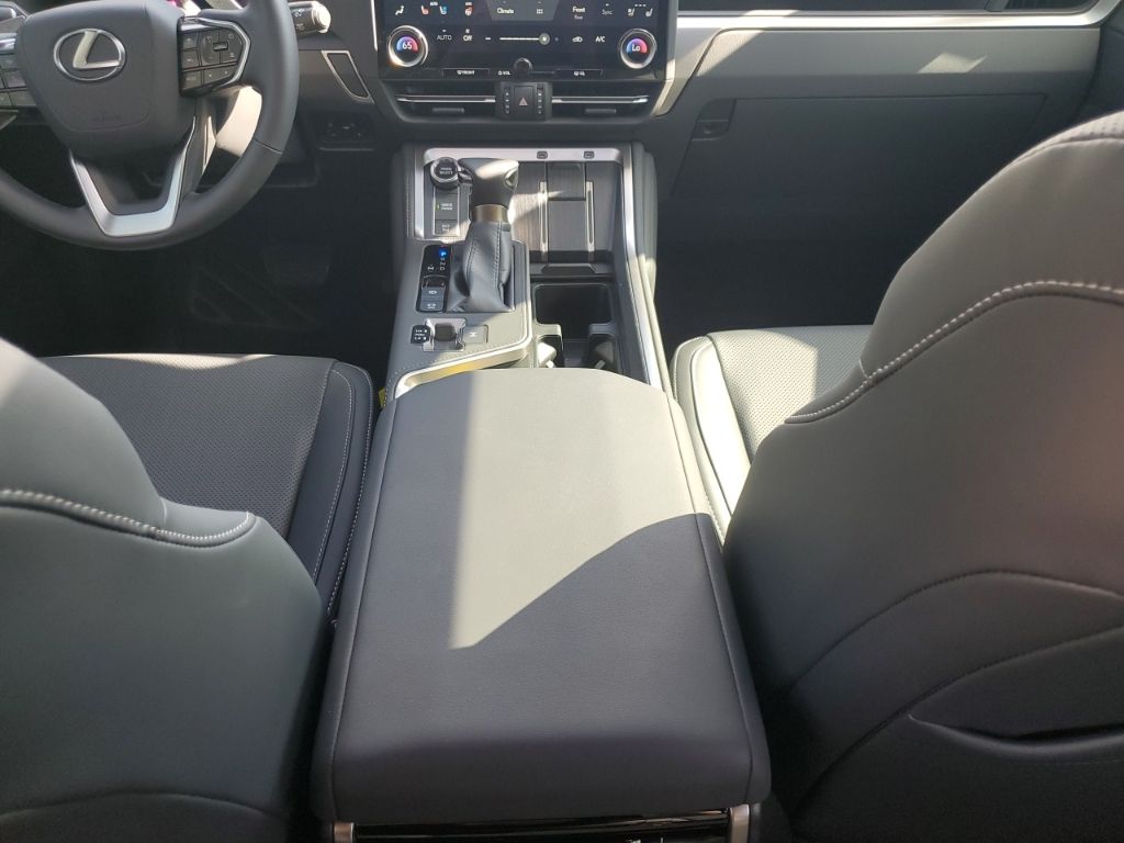 Used Car 2024 Lexus Gx  550 Premium For Sale Under $90,000 In Austin, Texas