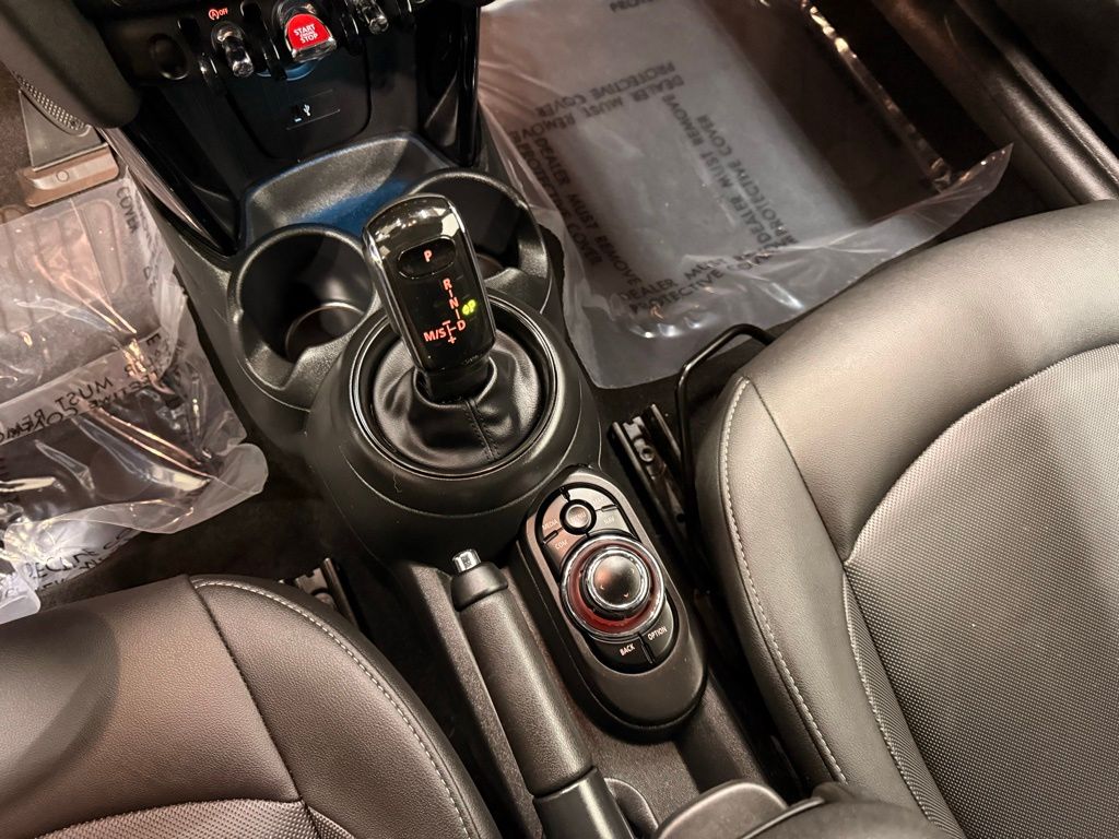 Thumbnail: 2024 MINI Cooper Convertible - 19