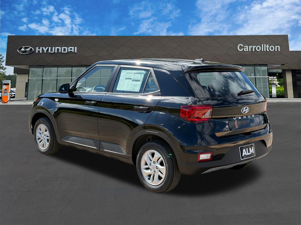 New 2026 Black Hyundai SE image 8