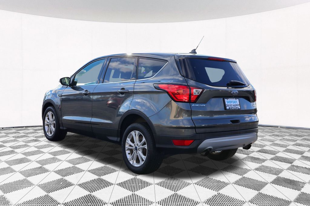 2019 Ford Escape SE 10