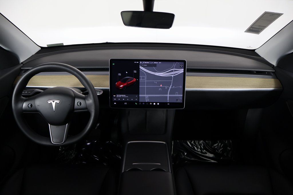 Thumbnail: 2022 Tesla Model Y - 8