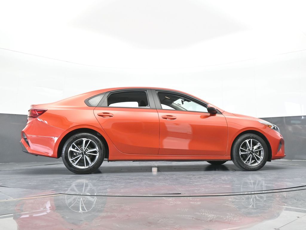 Used 2023 Fire Orange Kia LXS image 55