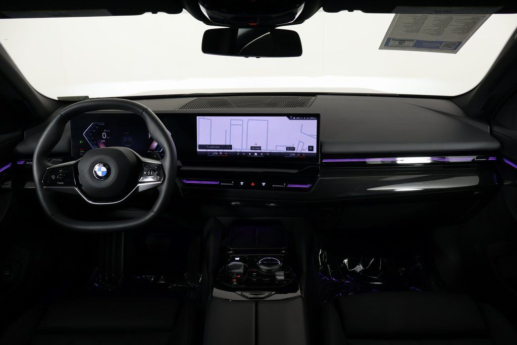 Thumbnail: 2024 BMW 5 Series - 8