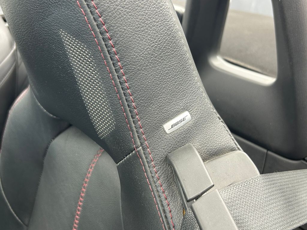 Used 2016 Ceramic Metallic Mazda Grand Touring image 14