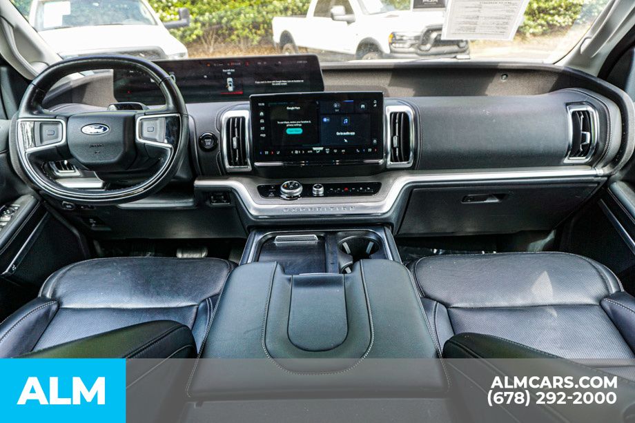 Used 2025 Black Ford Platinum image 29