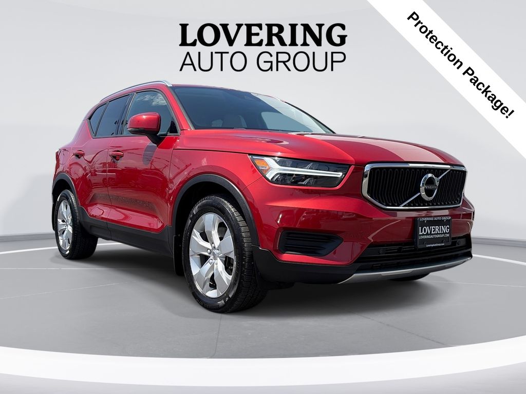 2020 Volvo XC40 T5 Momentum AWD