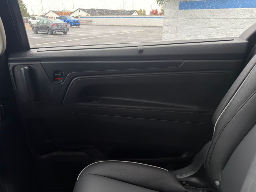 Thumbnail: 2026 Honda Odyssey - 26