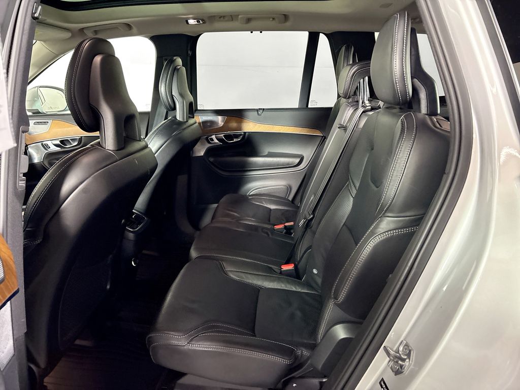 2018 Volvo XC90 T6 Inscription