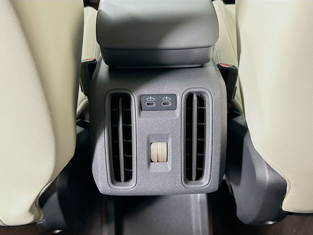 Thumbnail: 2025 MINI Cooper Countryman - 25