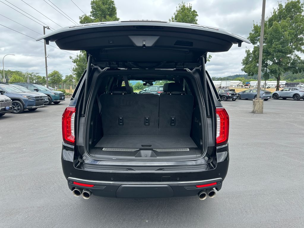 2023 GMC Yukon AT4