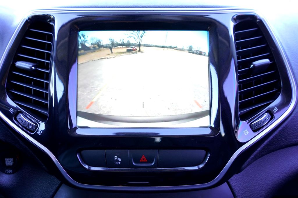 Used Car 2019 Jeep Cherokee  Limited For Sale Under $20,000 In Taylor, Texas