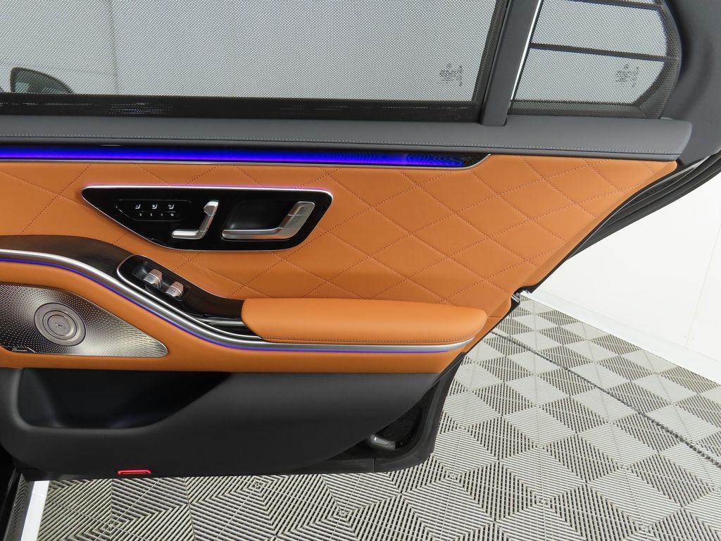 Thumbnail: 2026 Mercedes-Benz S-Class - 27