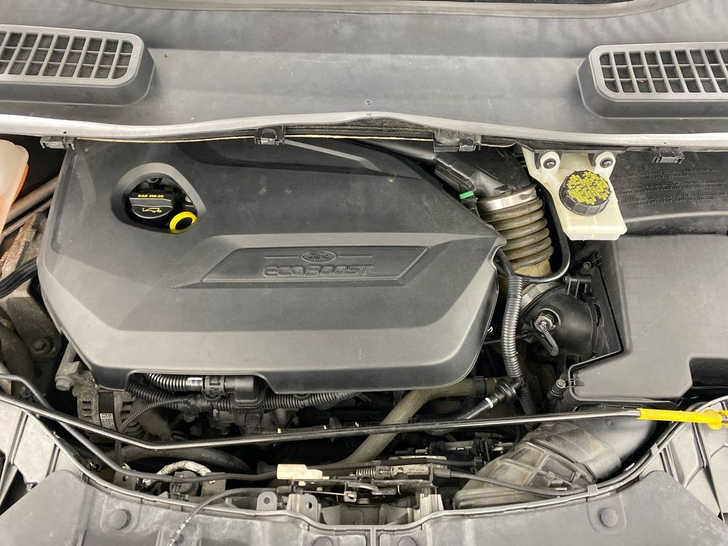 2014 Ford Escape SE photo