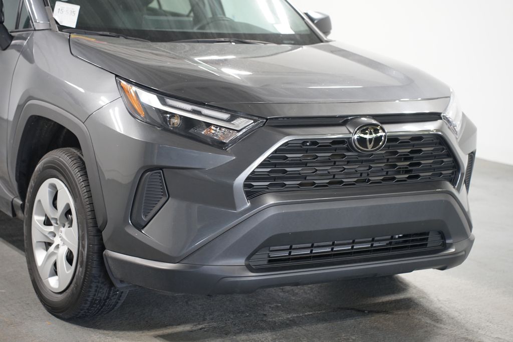 Thumbnail: 2023 Toyota RAV4 - 4