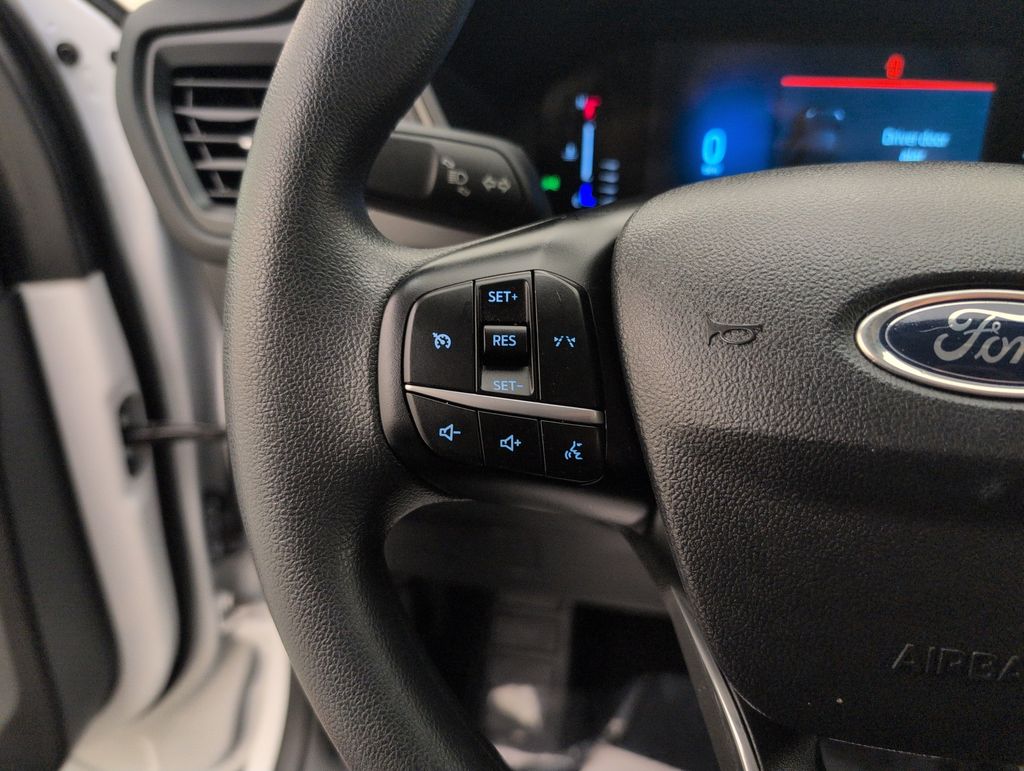 2023 Oxford White Ford Escape Base FWD SUV