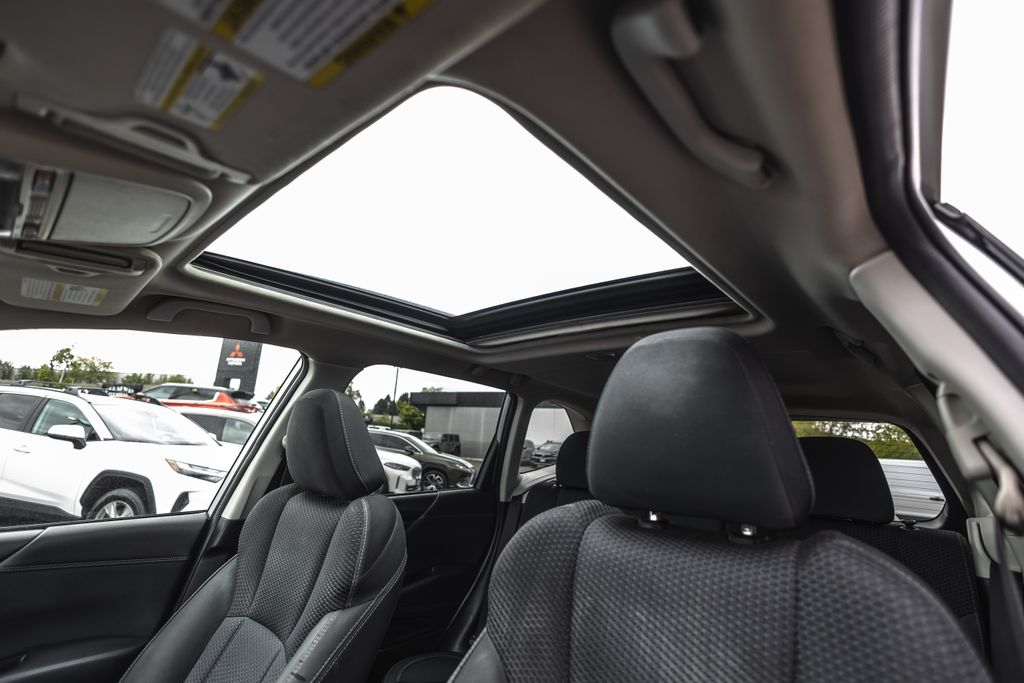 2019 Subaru Forester Premium thumbnail 22