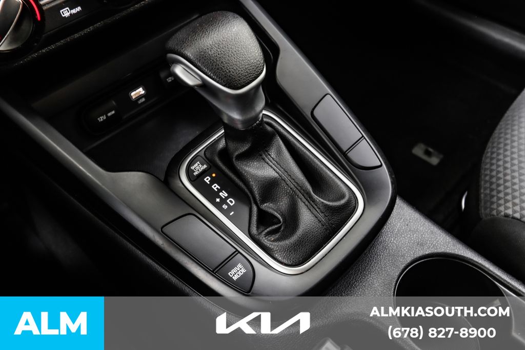 2023 Kia Soul LX photo 32