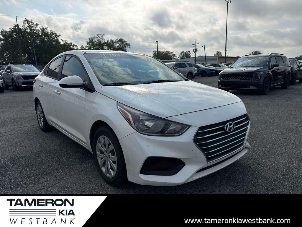 2020 Hyundai Accent SE Sedan FWD