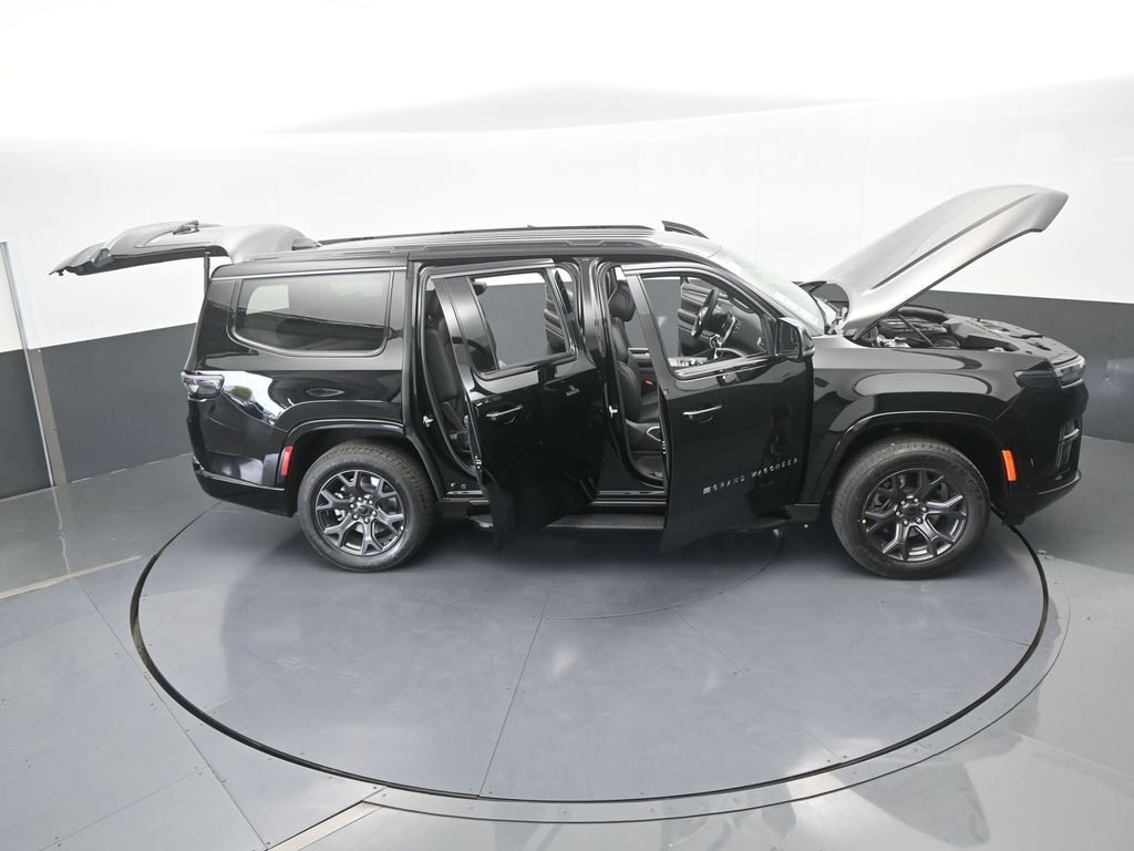 New 2026 High Gloss Black Jeep Limited image 68