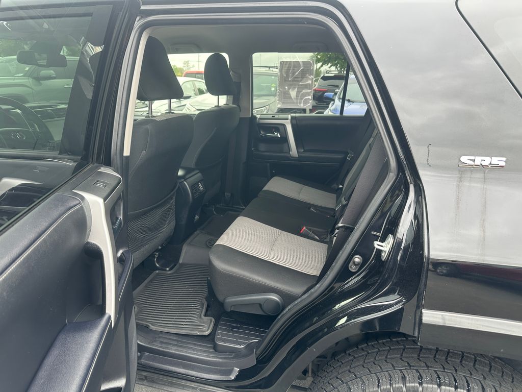 2023 Toyota 4Runner SR5