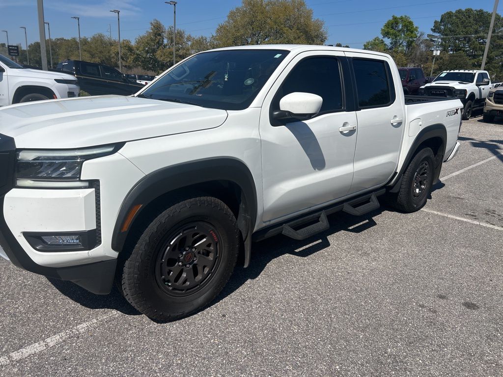 2025 Nissan Frontier PRO-X Crew Cab RWD