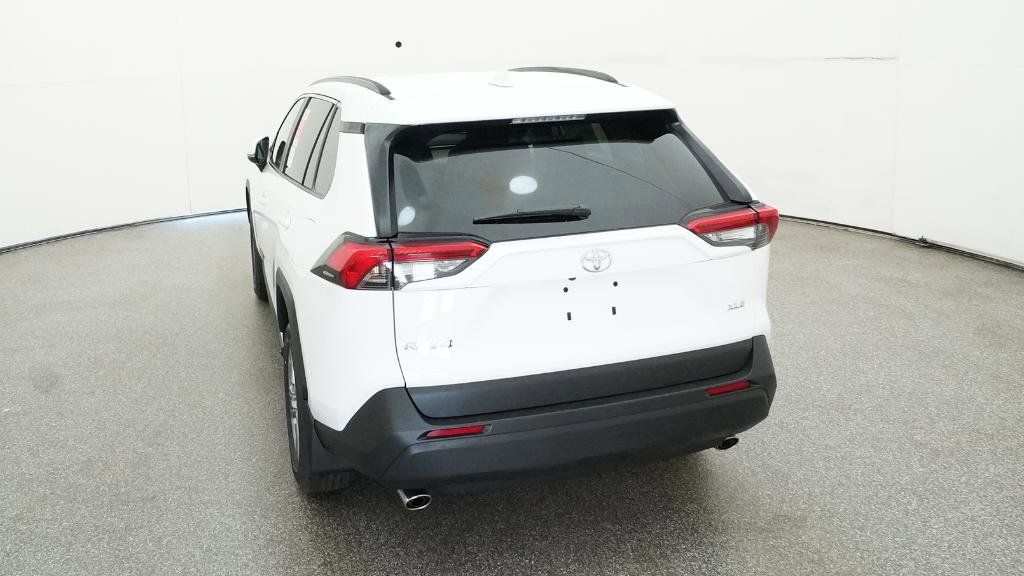 Thumbnail: 2025 Toyota RAV4 - 22