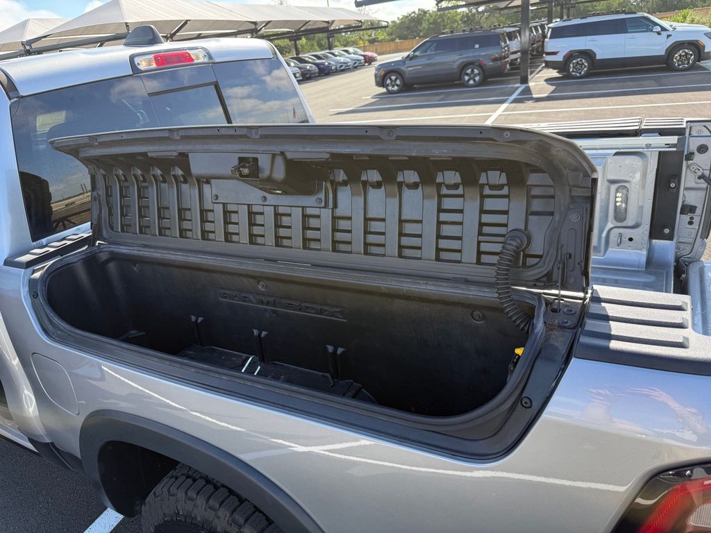 Thumbnail: 2019 RAM 1500 - 29