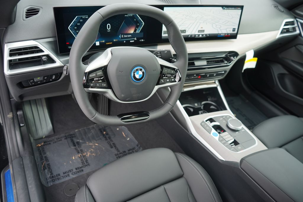 2025 BMW i4 eDrive40 13