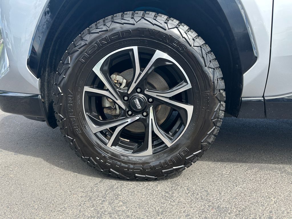 2020 Toyota RAV4 Hybrid XSE