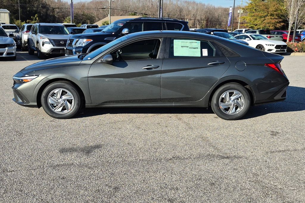 New 2026 Gray HYUNDAI SEL Sport Plus image 9