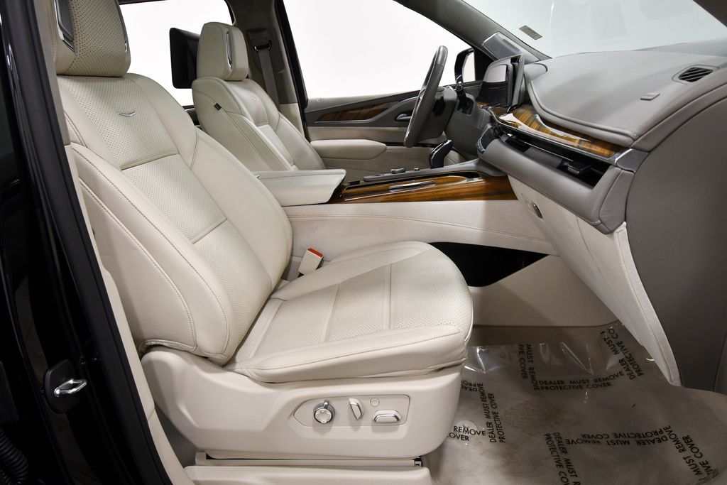 Used 2024 Cadillac Escalade ESV SUV