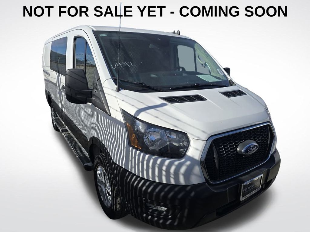 2024 Ford Transit Cargo 250 Low Roof LB RWD