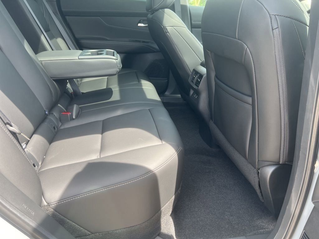 2025 Boulder Gray Pearl/Super Black Nissan Murano SL AWD SUV