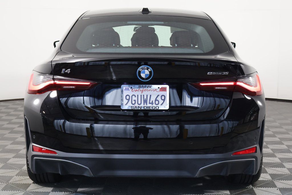 Thumbnail: 2023 BMW i4 - 5