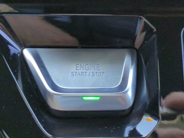 Used 2023 White GMC AT4 image 26