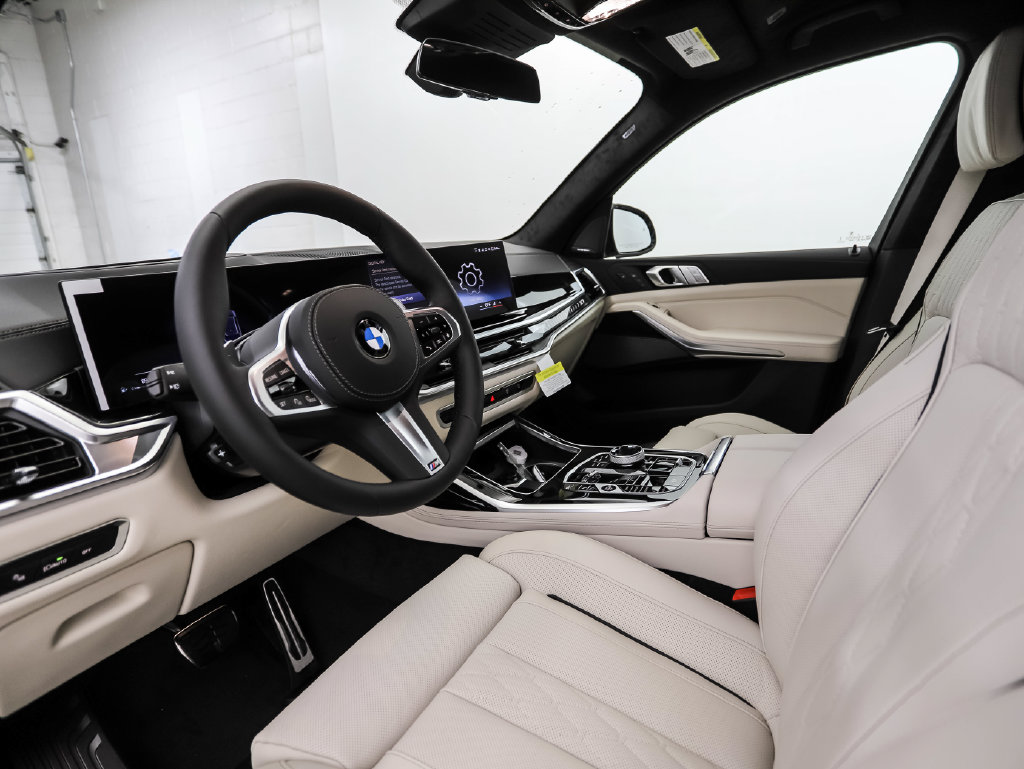 Thumbnail: 2027 BMW X7 - 10