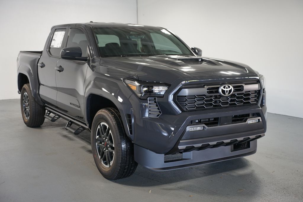 Thumbnail: 2025 Toyota Tacoma - 3