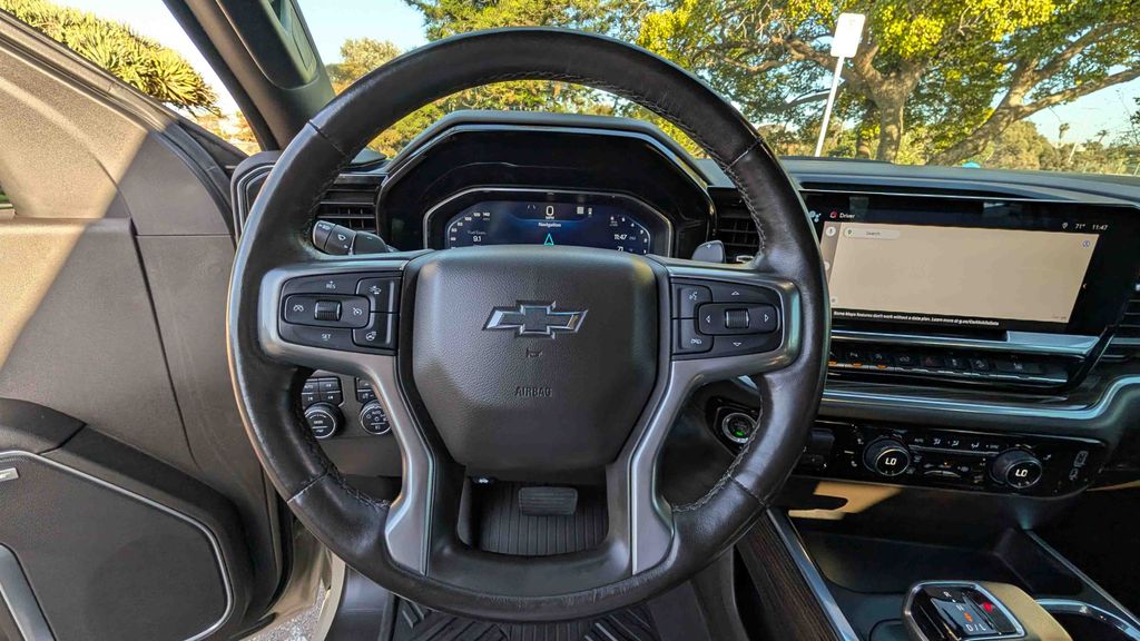 Used 2022 Chevrolet Silverado 1500 LT Trail Boss 4D Crew Cab