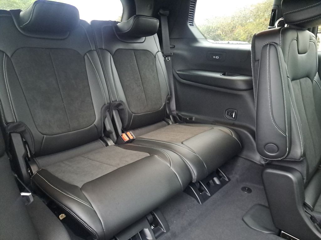 New Car 2025 Jeep Grand Cherokee L  Altitude X For Sale Under $40,000 In Austin, Texas