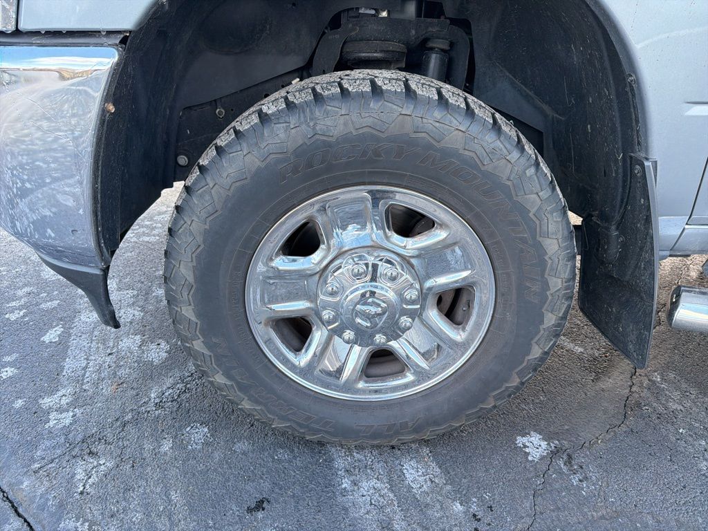 Thumbnail: 2024 RAM 3500 - 10