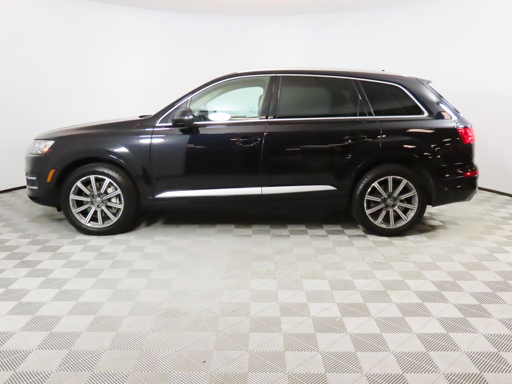 Thumbnail: 2019 Audi Q7 - 2