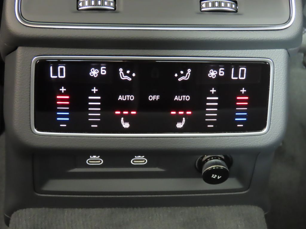 Thumbnail: 2025 Audi A6 - 25